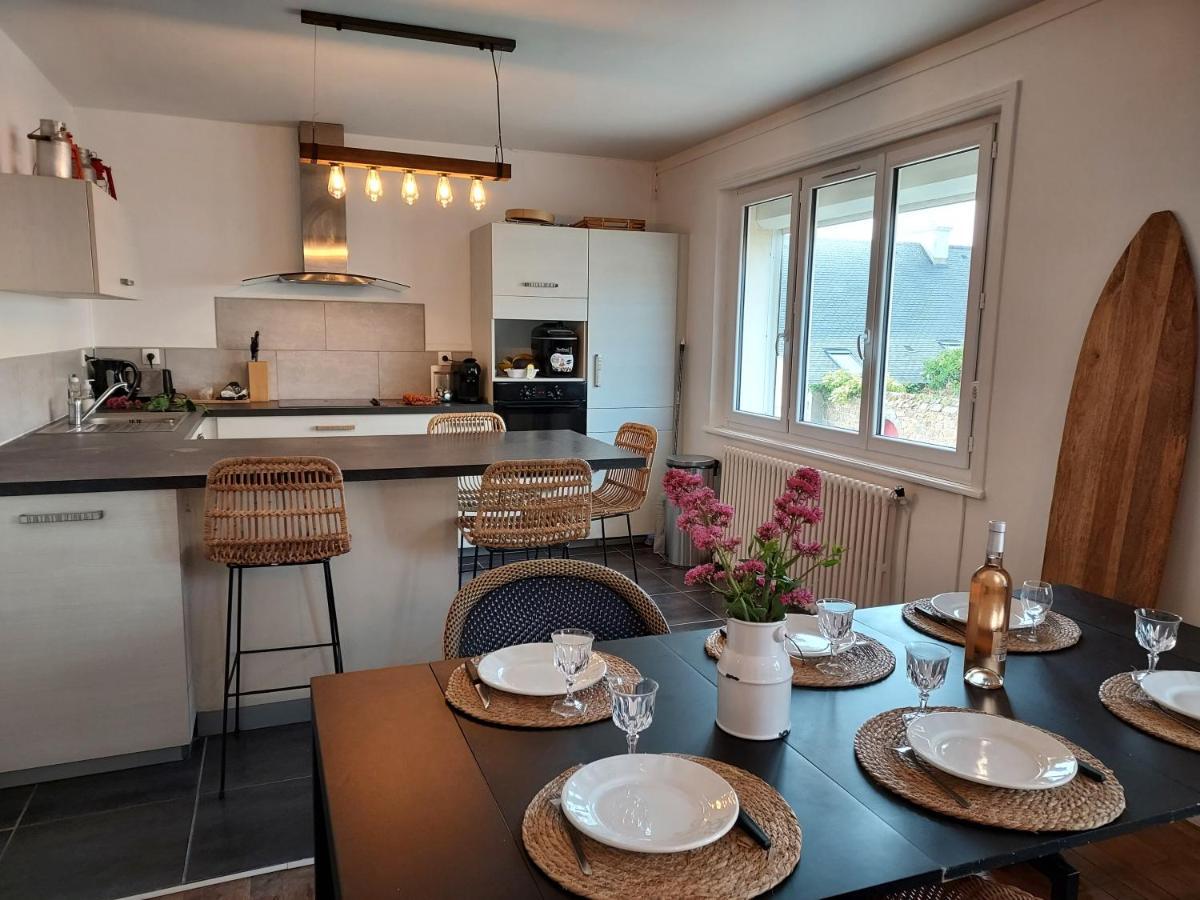 Maison Au Coeur Du Bourg, Plages A Pied Плугану Екстериор снимка
